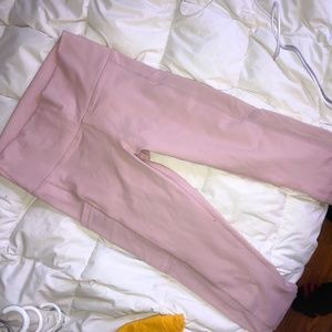 Womens athletic leggings